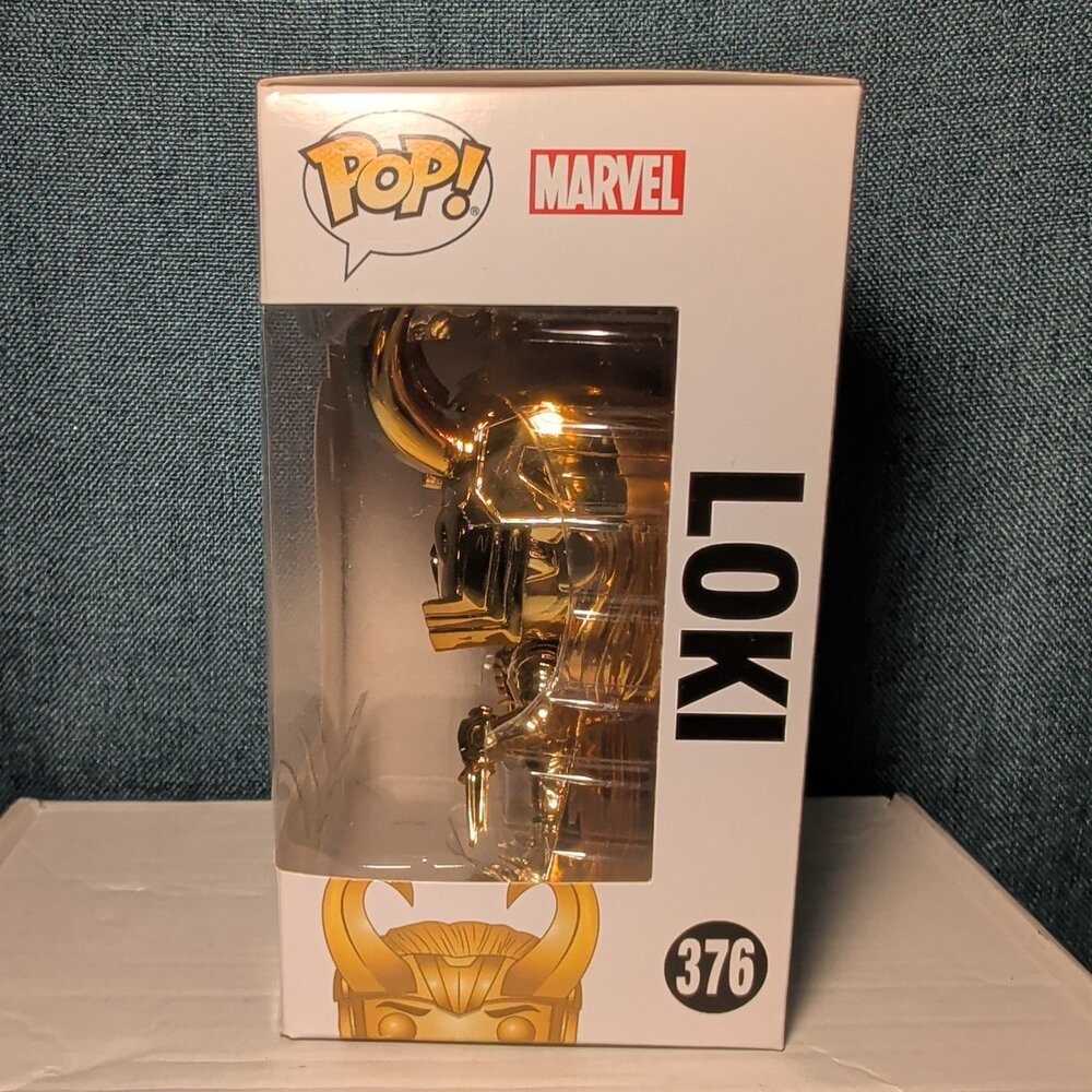 Funko Pop Marvel Studios The First Ten Years Loki 376 Gold In Box with Protector - Picture 8 of 16